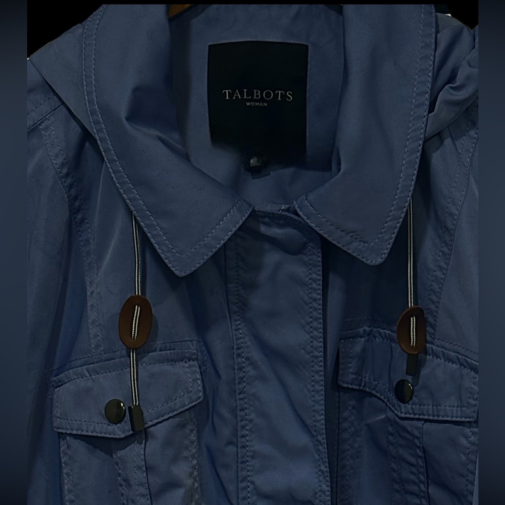 Talbots Woman 1X Periwinkle Hooded Utility Rain Jacket ( Mint Condition) - Picture 3 of 8